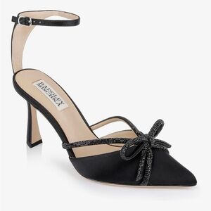 NWT-  Badgley Mischka Women's Ann Pump
Black Satin Pointed-Toe Ankle-Strap Pump
